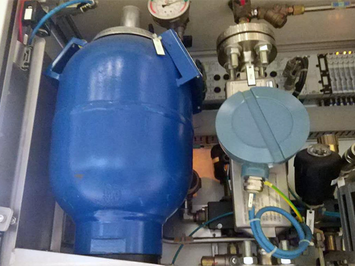 蓄能器檢測(cè)如何了解主要作用？